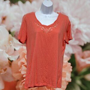 Basic Editions-Women's Large Top Pullover Cotton Short Sleeve Embroidered Design